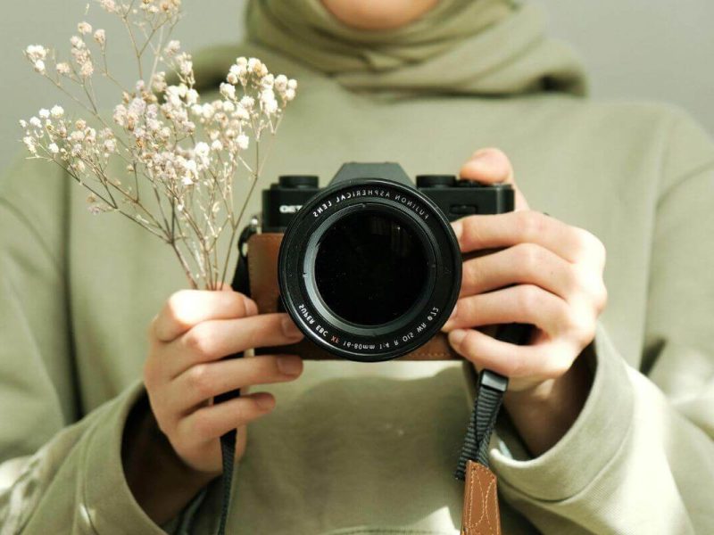 Fotos newborn com os avós em ensaio de recém-nascido estúdio Fotobella